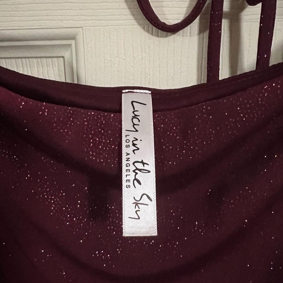 Sparkling Square Neck Dress in Burgundy - Picture 3 of 4